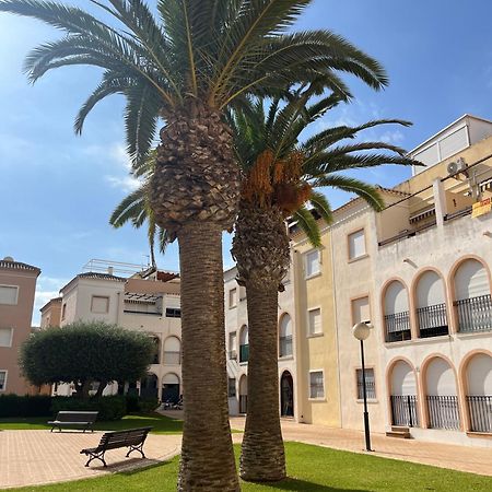 Torrevieja 2 Bedrooms Appartment מראה חיצוני תמונה
